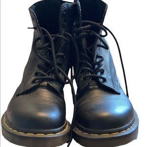 1460 Pascal Dr. Martens